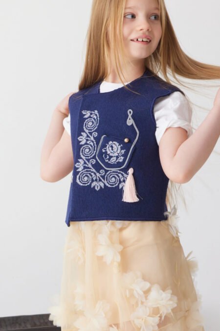 Bundițe cu broderie pentru copii