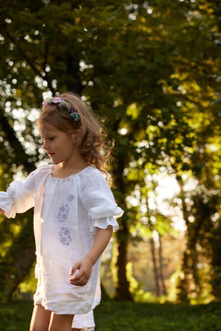 rochie ie tradițională de fete