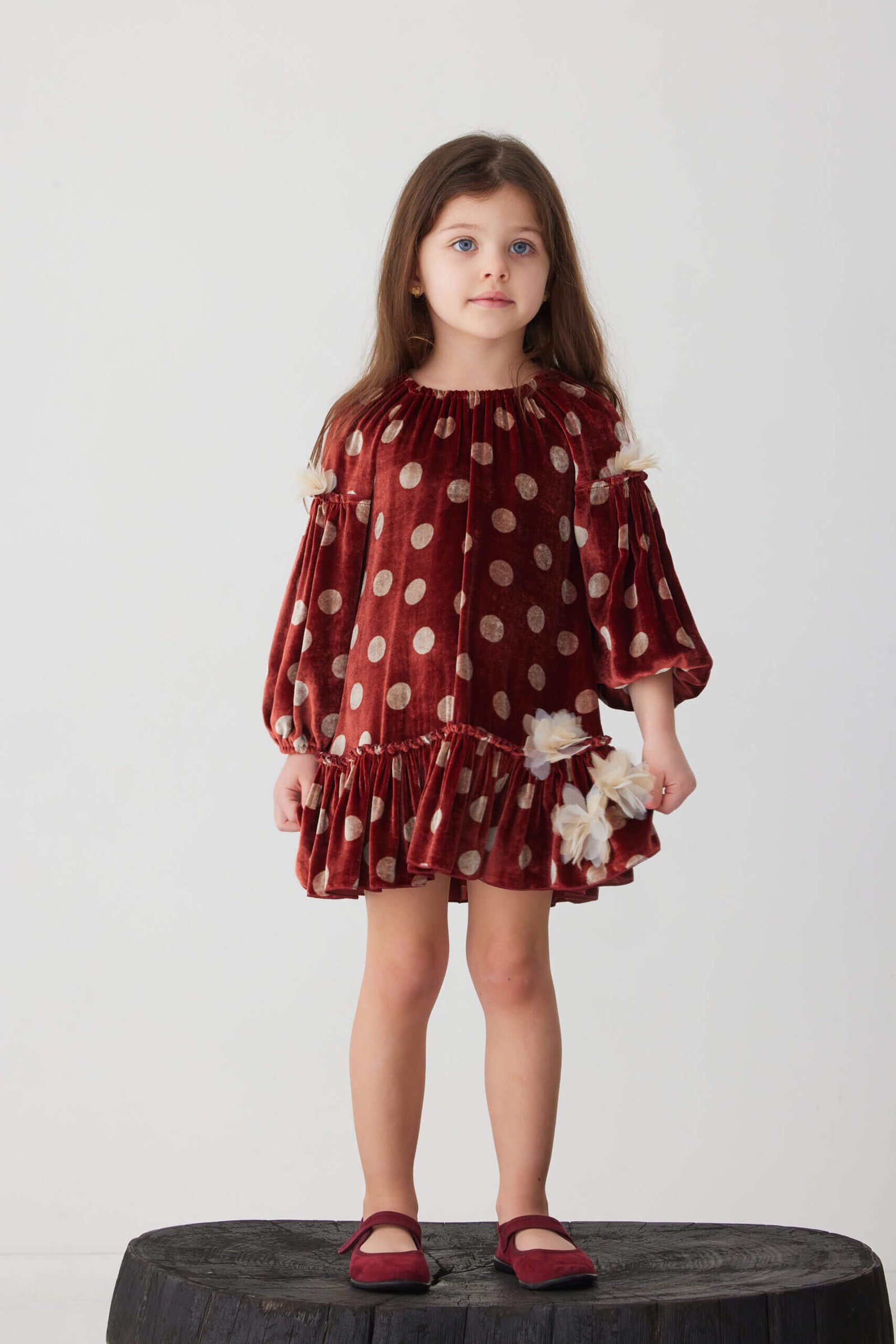 rochie ie de catifea pentru fete