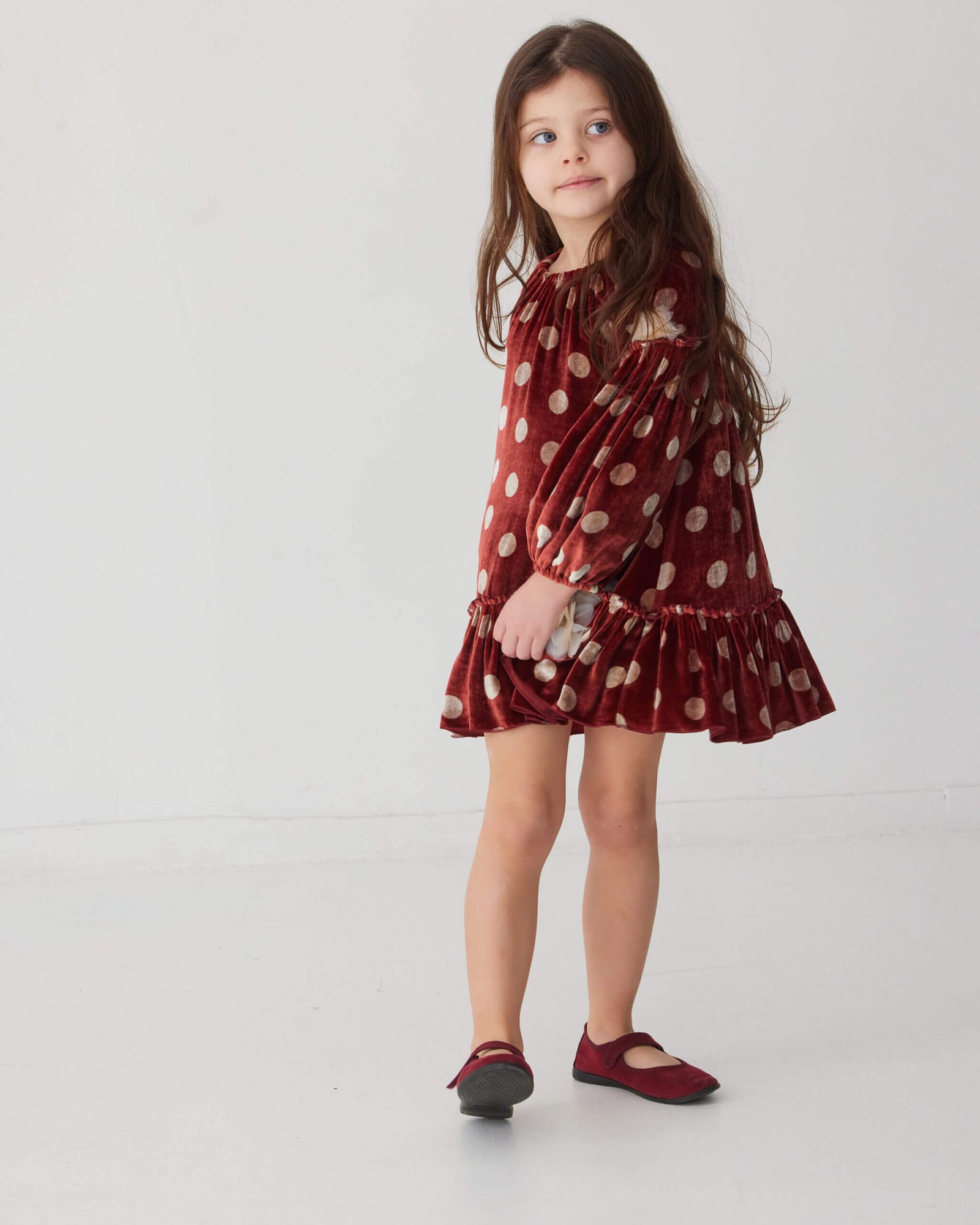 rochie ie de catifea pentru fete